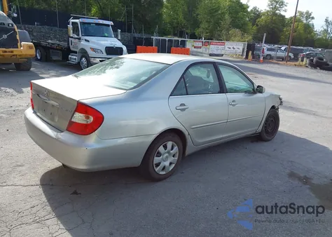 2004 Toyota Camry Le from USA, damaged, VIN 4T1BE32K14U828806